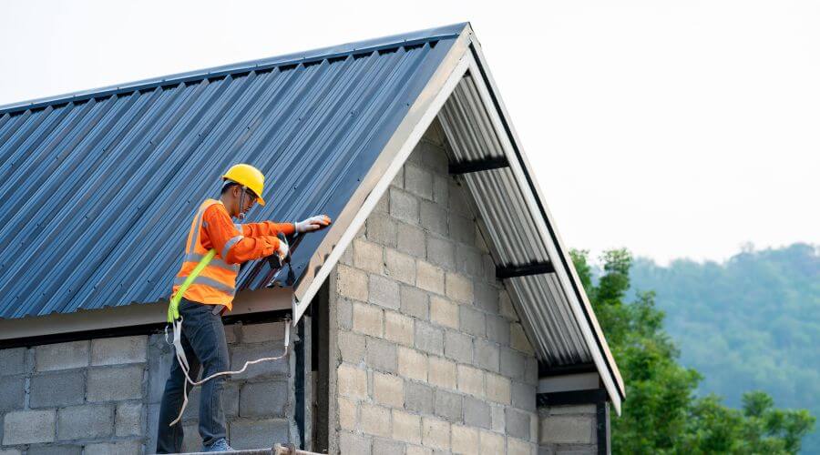 Professional Flat Roofing Installation in Matthews, MO
